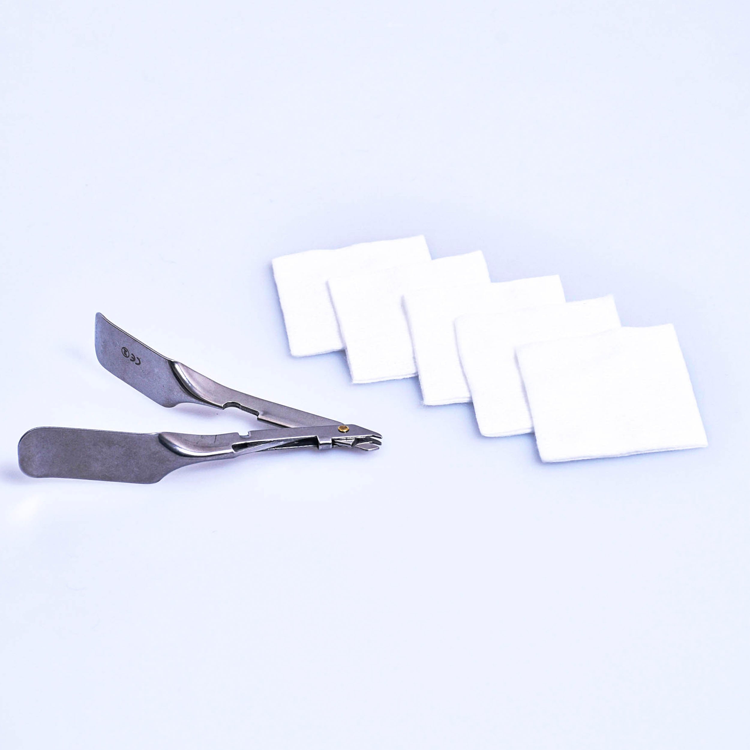 SUBMED Sterile Surgical Staple Removal Kit - Rescue Supply