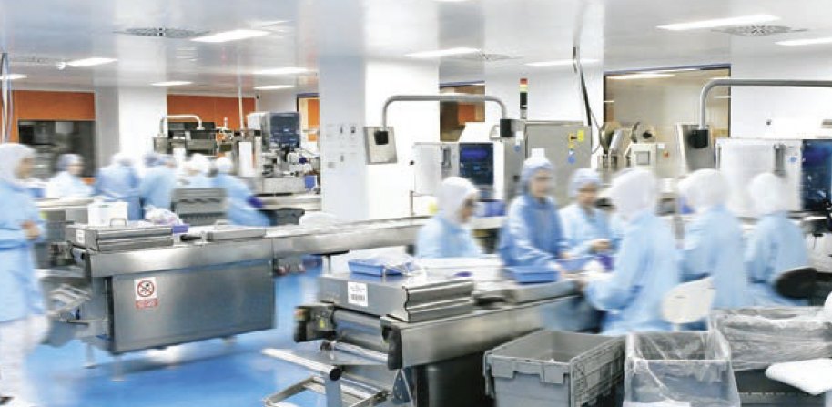 SUBMED clean room production floor